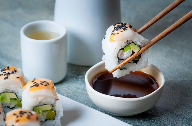 Лучшие наборы для суши: идеальные роллы без труда  